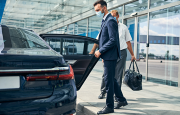 Sky Limos offer airport transfer services from Melbourne airport to Melbourne city, Avalon airport to Melbourne city. Sky